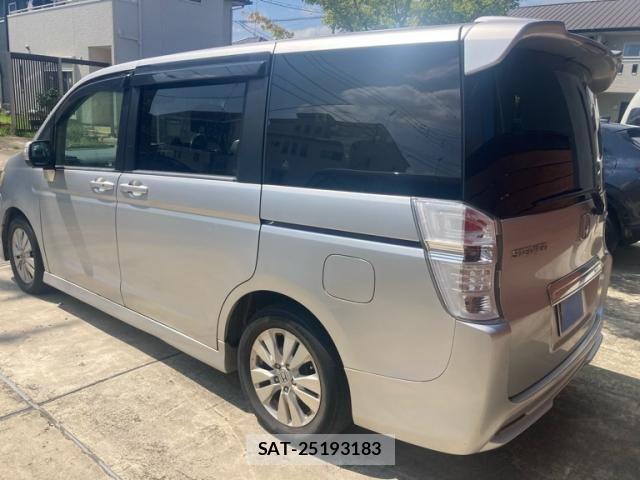 Honda STEP WGN 2010-06 8231931-4