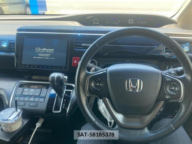 Honda STEP WGN 2015-10 8231923-10