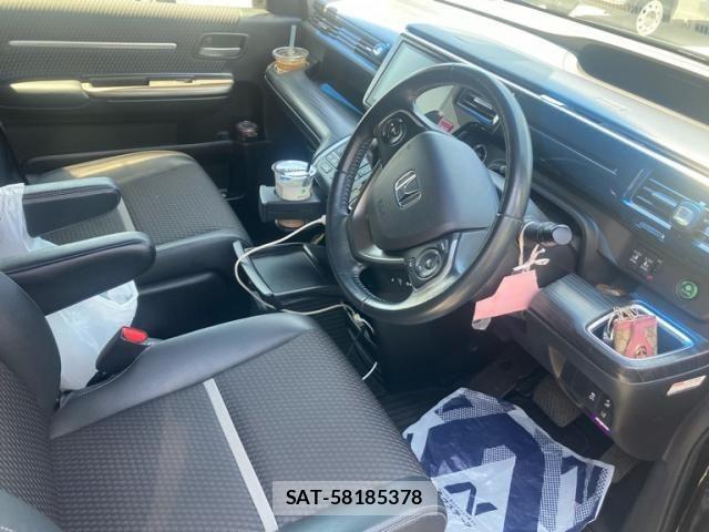 Honda STEP WGN 2015-10 8231923-7