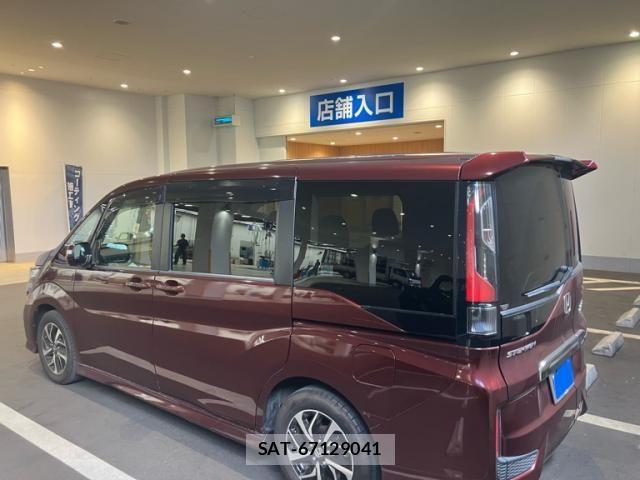 Honda STEP WGN 2018-06 8231914-9