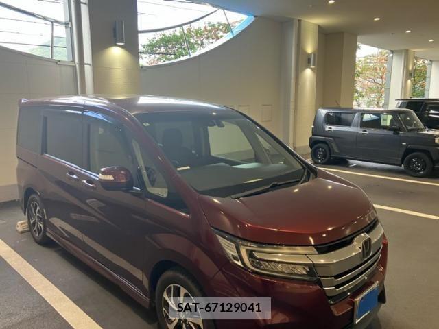 Honda STEP WGN 2018-06 8231914-2