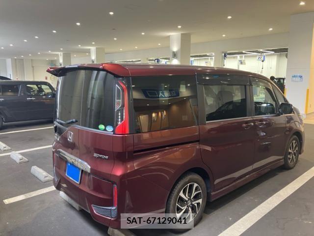 Honda STEP WGN 2018-06 8231914-8