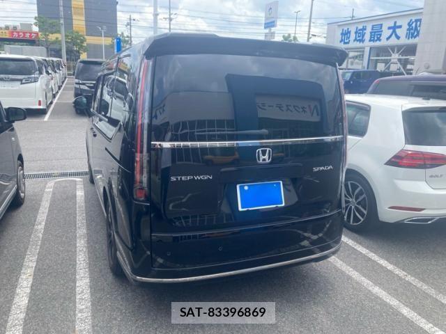 Honda STEP WGN 2023-11 8231908-1