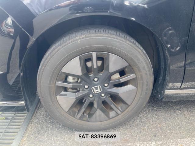 Honda STEP WGN 2023-11 8231908-2