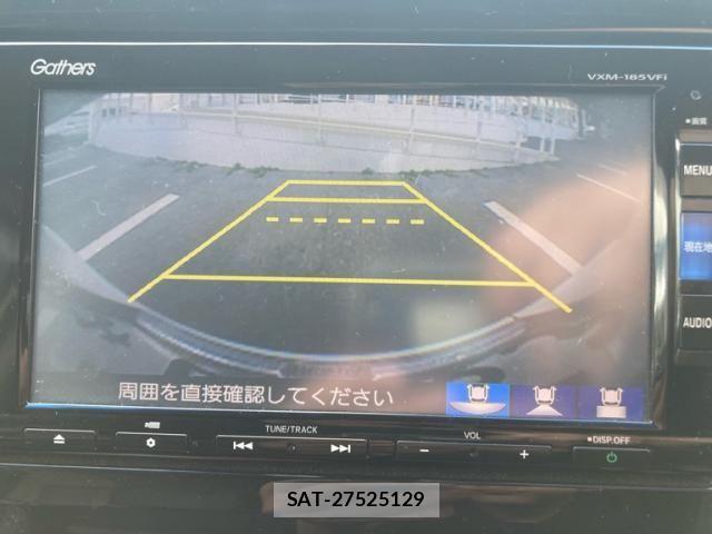 Honda STEP WGN 2017-09 8231924-21