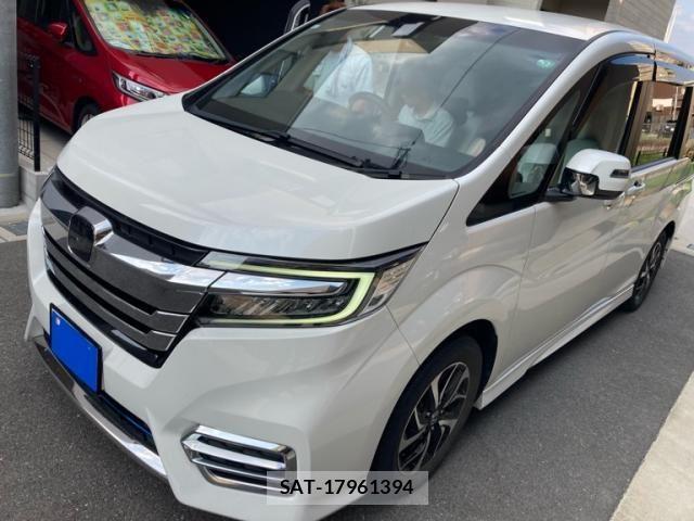 Honda STEP WGN 2021-10 8231913-0
