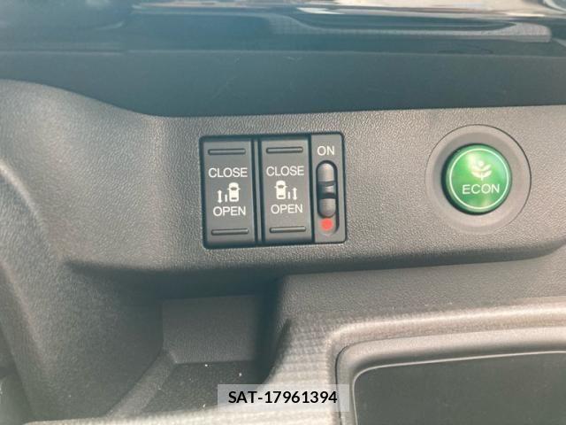 Honda STEP WGN 2021-10 8231913-11