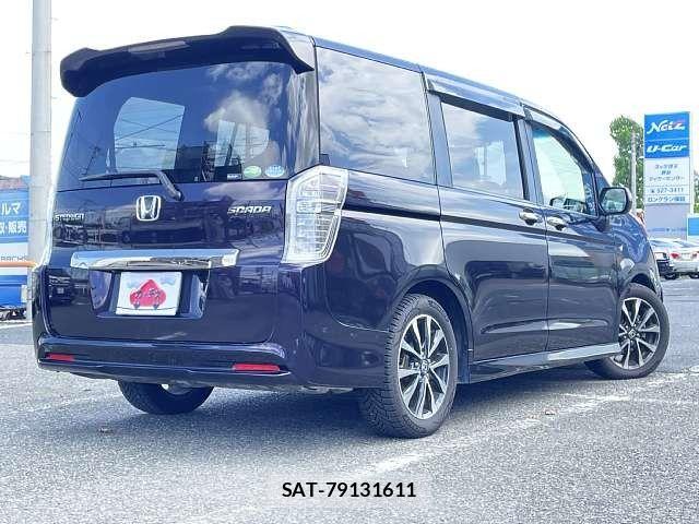 Honda STEP WGN 2014-03 8231927-2