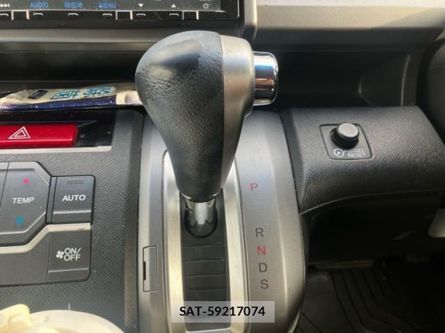 Honda STEP WGN 2013-07 8231932-21