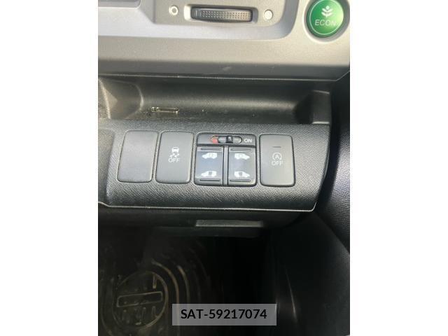 Honda STEP WGN 2013-07 8231932-26