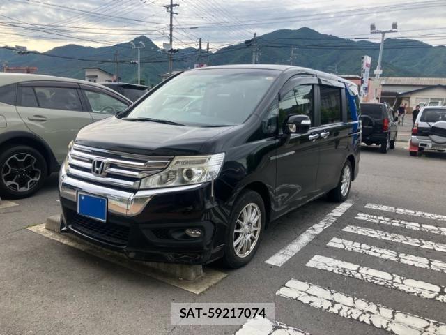 Honda STEP WGN 2013-07 8231932-1
