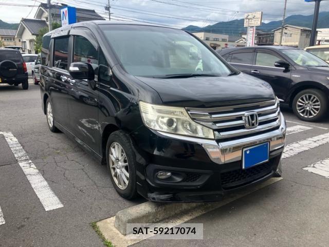 Honda STEP WGN 2013-07 8231932-2