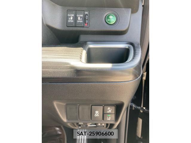 Honda STEP WGN 2016-08 8231922-20