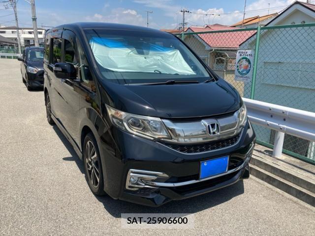 Honda STEP WGN 2016-08 8231922-3
