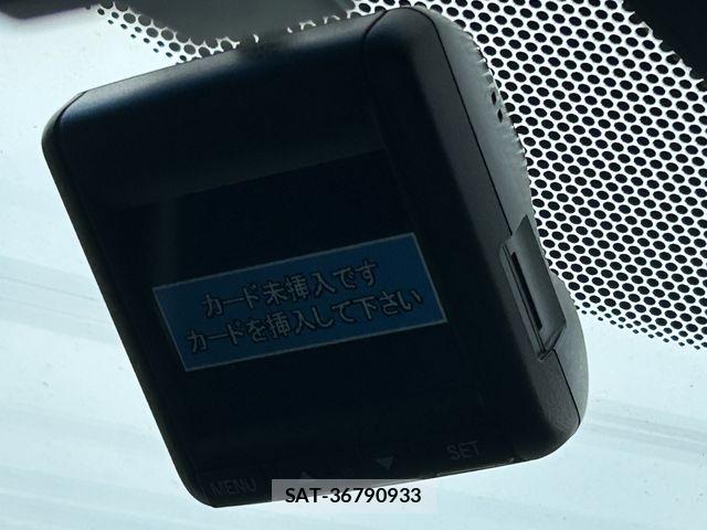Honda STEP WGN 2017-09 8246803-27