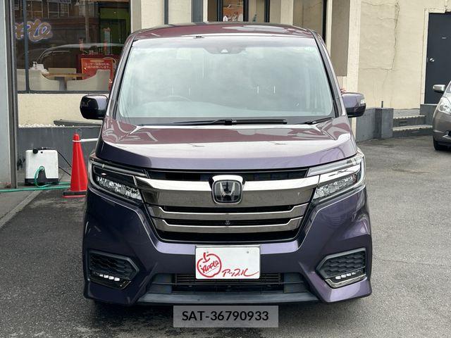 Honda STEP WGN 2017-09 8246803-4