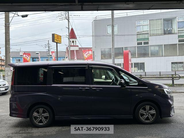 Honda STEP WGN 2017-09 8246803-8