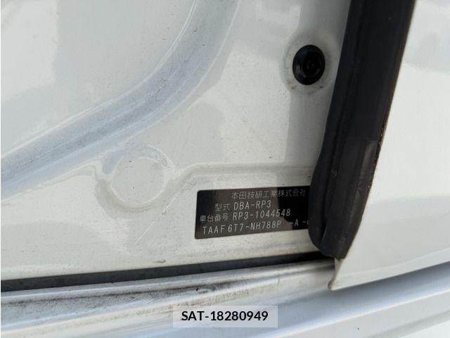 Honda STEP WGN 2016-06 8246810-17