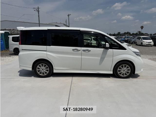 Honda STEP WGN 2016-06 8246810-6