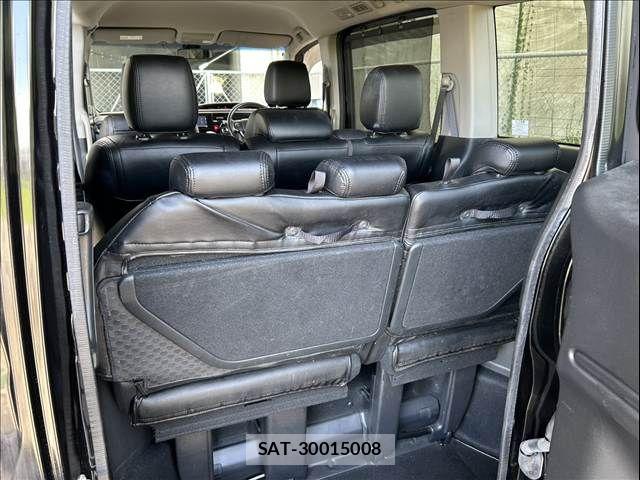 Honda STEP WGN 2015-09 8246814-27