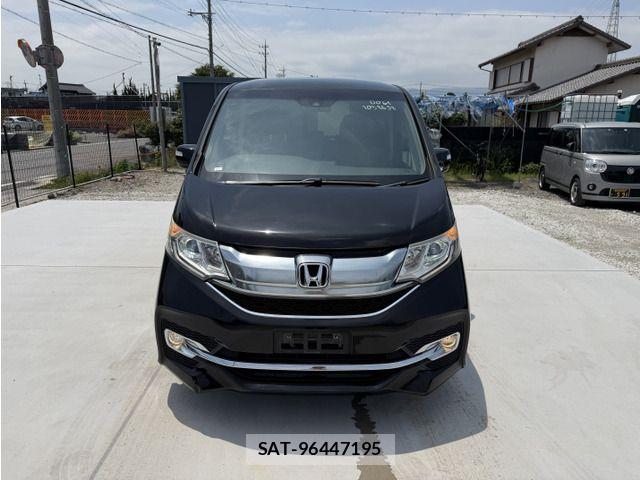 Honda STEP WGN 2016-03 8246811-9