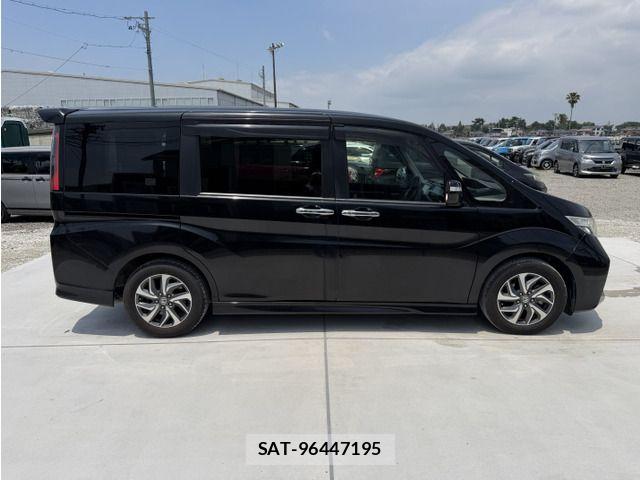Honda STEP WGN 2016-03 8246811-7