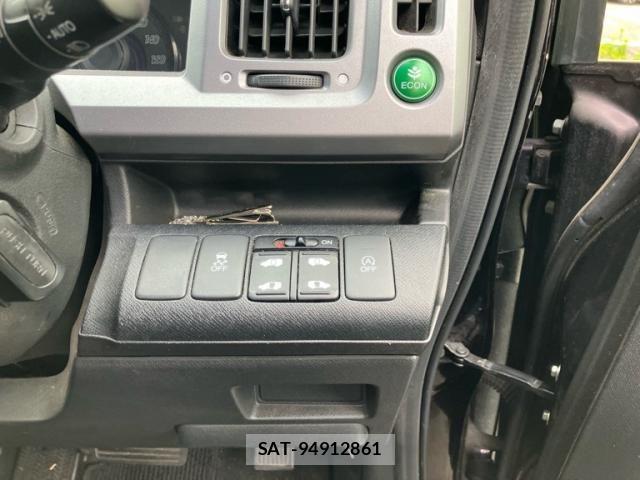 Honda STEP WGN 2013-02 8246817-16