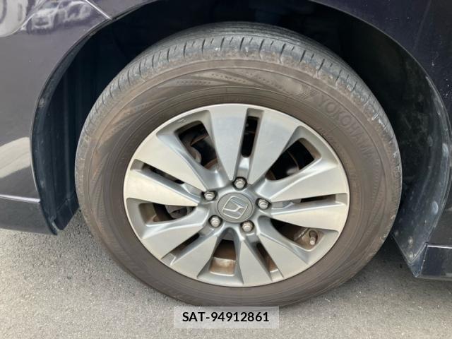 Honda STEP WGN 2013-02 8246817-4