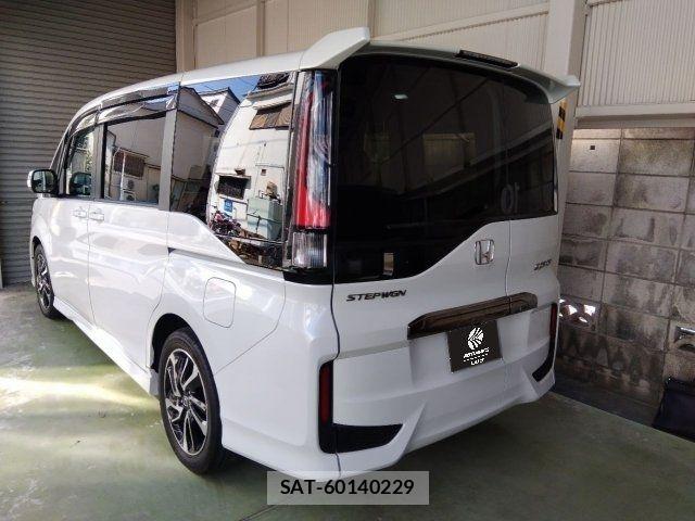 Honda STEP WGN 2021-11 8246799-2