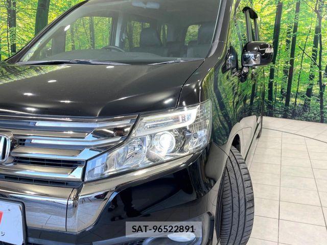 Honda STEP WGN 2014-03 8246813-11