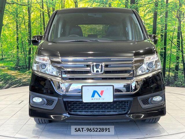 Honda STEP WGN 2014-03 8246813-13