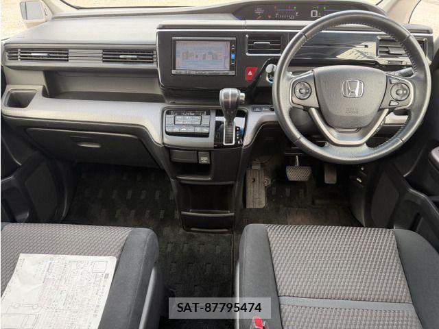 Honda STEP WGN 2016-08 8246806-2