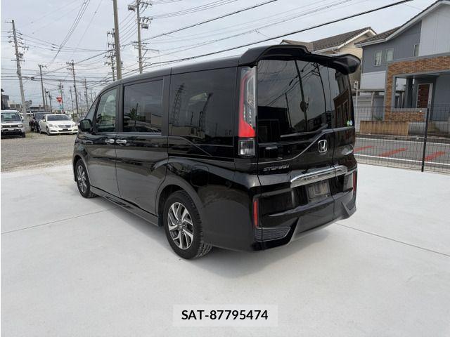 Honda STEP WGN 2016-08 8246806-5