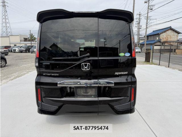 Honda STEP WGN 2016-08 8246806-6