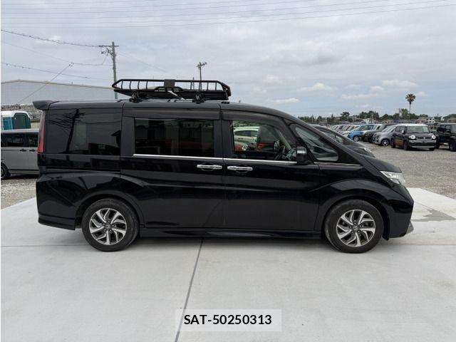 Honda STEP WGN 2016-04 8246809-9