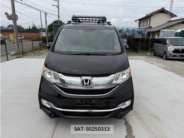 Honda STEP WGN 2016-04 8246809-11