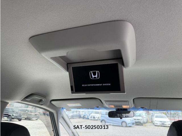 Honda STEP WGN 2016-04 8246809-15