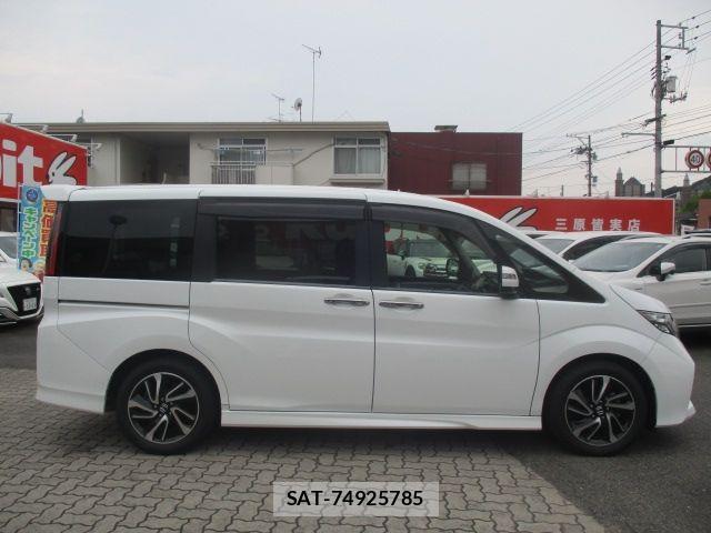 Honda STEP WGN 2016-01 8246812-23