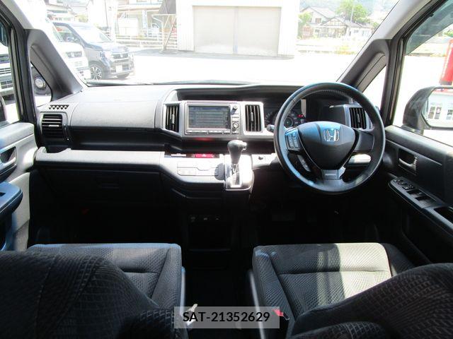 Honda STEP WGN 2010-12 8246818-11