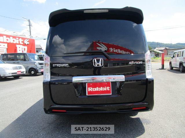 Honda STEP WGN 2010-12 8246818-4