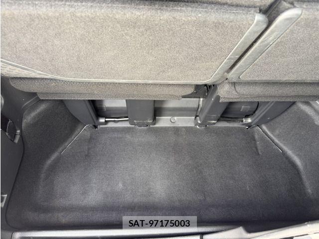 Honda STEP WGN 2017-07 8246805-16