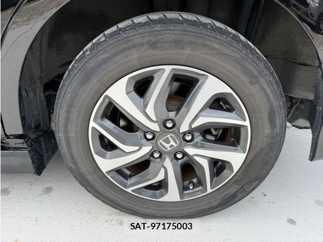 Honda STEP WGN 2017-07 8246805-18