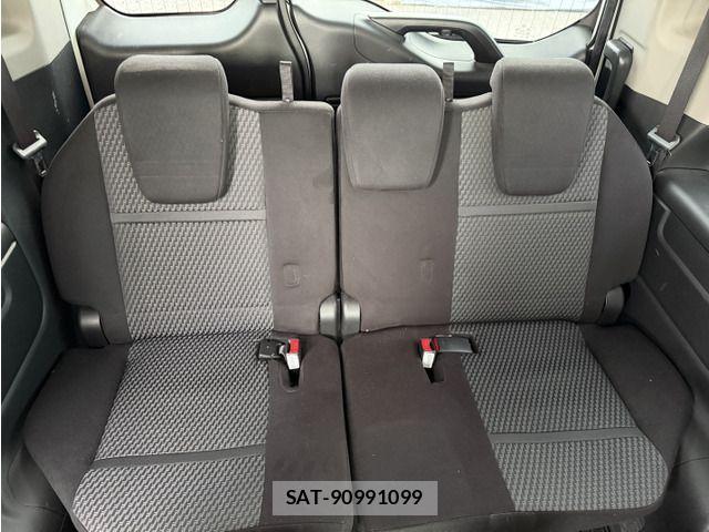 Honda STEP WGN 2017-06 8246808-13