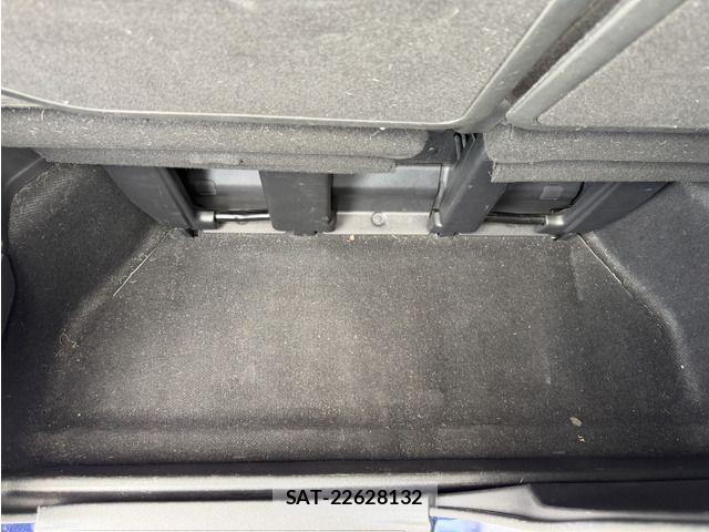 Honda STEP WGN 2016-04 8246807-17
