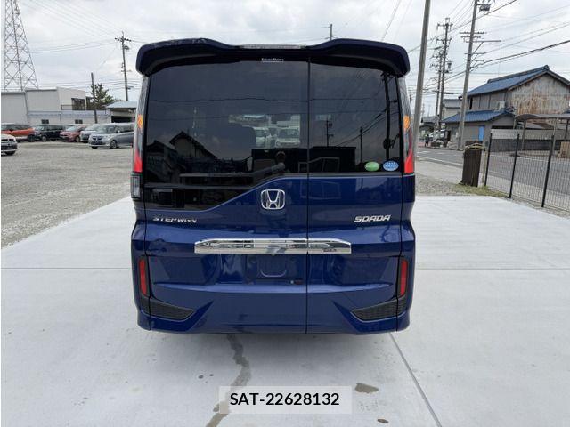 Honda STEP WGN 2016-04 8246807-6