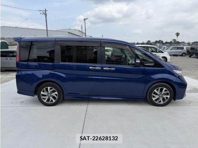 Honda STEP WGN 2016-04 8246807-7