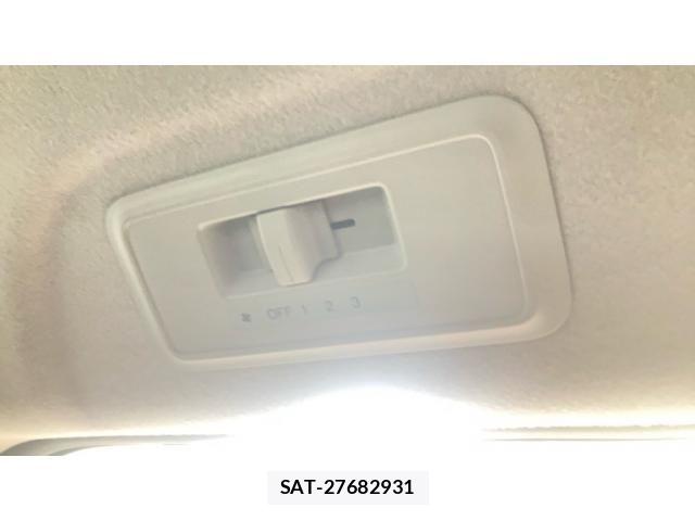 Honda STEP WGN 2013-02 8246821-25