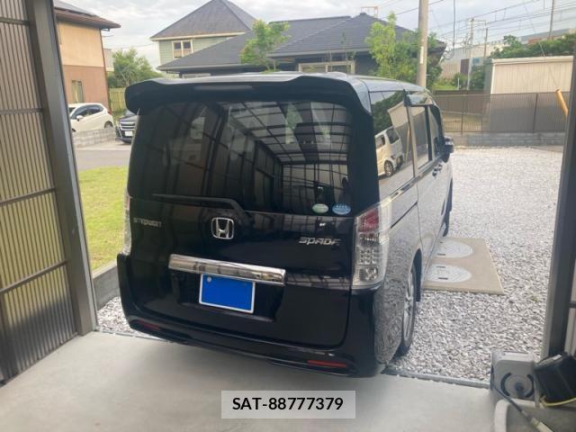 Honda STEP WGN 2009-10 8317376-2