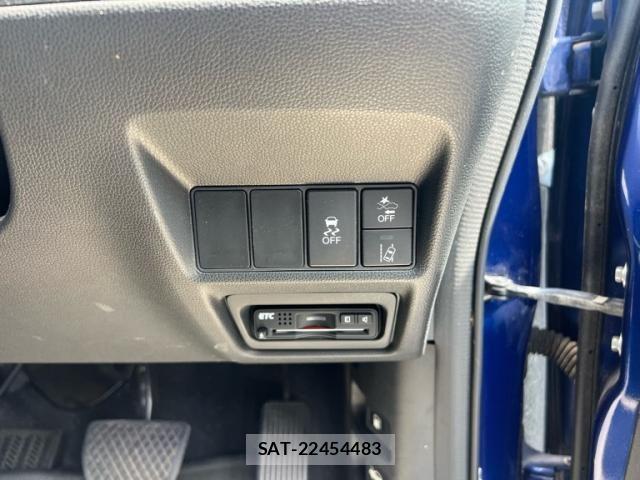 Honda STEP WGN 2016-11 8317350-12
