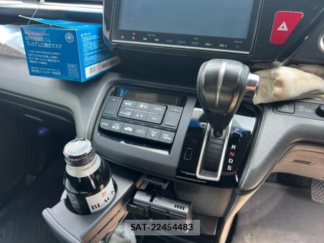 Honda STEP WGN 2016-11 8317350-14